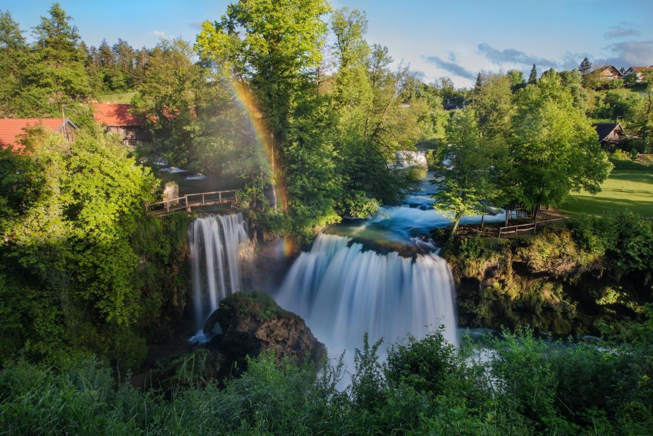 Appartamento Pego Slunj Esterno foto